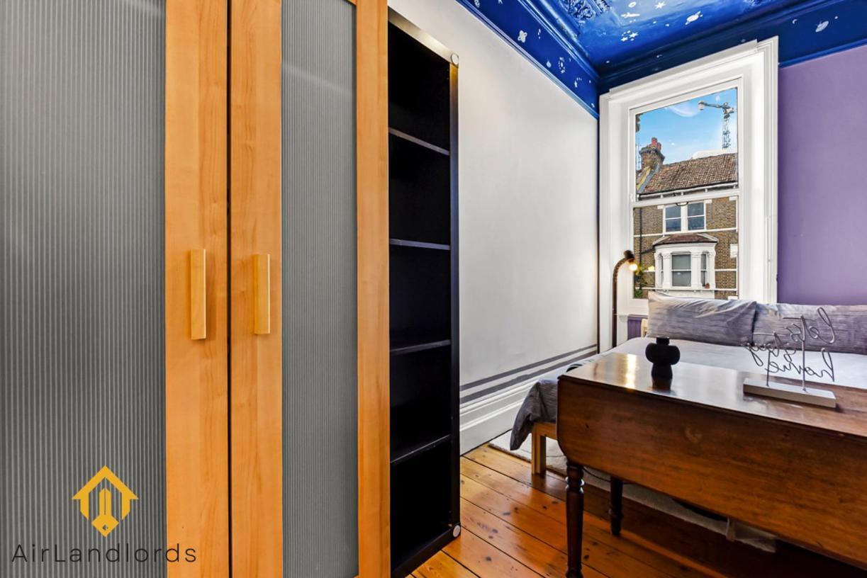 Peaceful 2-Bedroom Flat Near Queens Park Station ロンドン エクステリア 写真